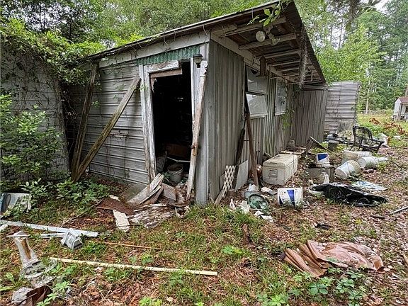 5th image of 132 Porterfield Road