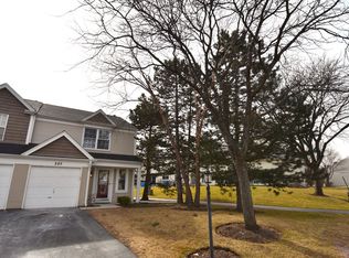 285 Chrisman Dr, Streamwood, IL 60107