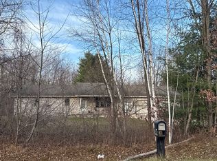 7995 E Baseline Rd, Mount Pleasant, MI 48858