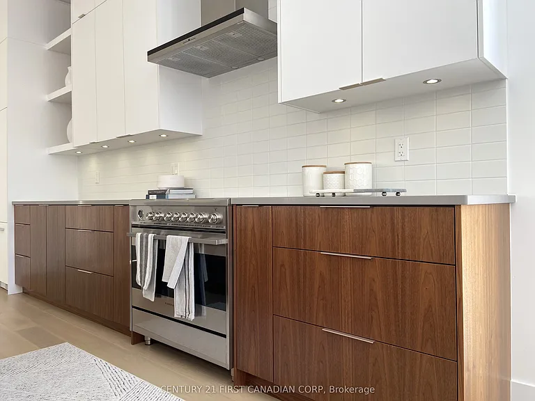 3533 Silverleaf Chase — Photo 14