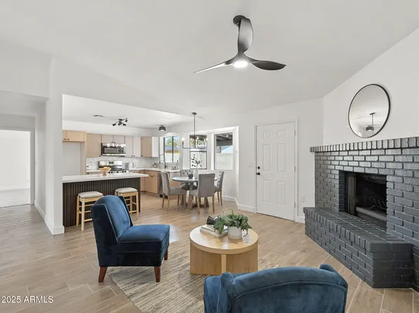 136 E SAN ANGELO Avenue, Gilbert, AZ 85234