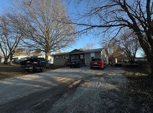 217 E Miller St, Mansfield, MO 65704