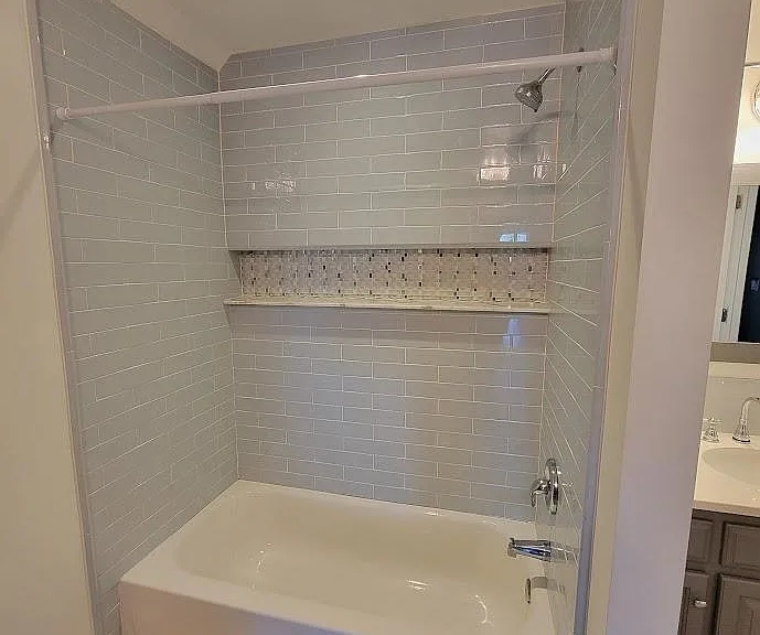 125 Farmington Dr — Photo 23