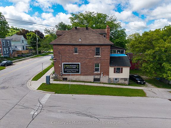 5th image of 1700 3rd Ave E