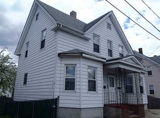 34 Tweed St, Cranston, RI 02920