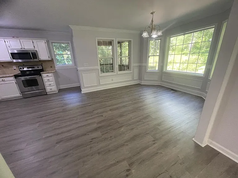 153 Troy Dr — Photo 7
