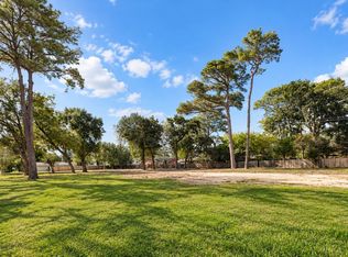 10234 Ivyridge Rd, Houston, TX 77043
