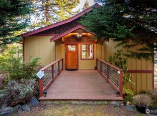 2990 Cove Ave, Lummi Island, WA