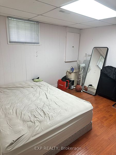 Toronto House for rent - 5 Bedrooms — photo 12