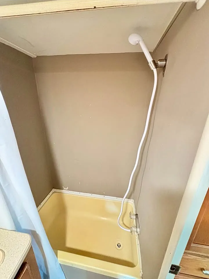 1 bed, $800 — Photo 1