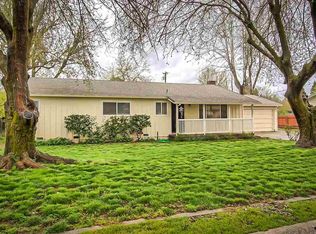 3021 Sacramento Dr, Redding, CA 96001