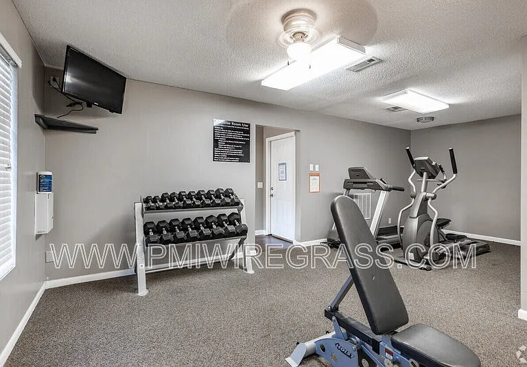 177 N Springview Dr — Photo 4
