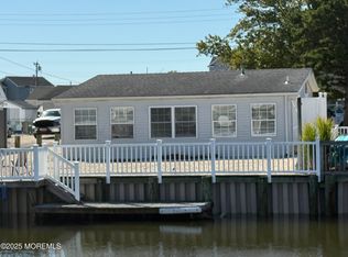 48 Gregg Dr, Manahawkin, NJ 08050