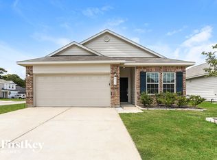 811 Steam Ridge Ln, Tomball, TX 77375