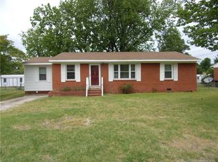 5122 Redwood Dr, Fayetteville, NC 28304