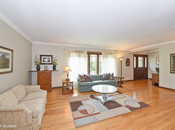 5th image of 12842 Ponderosa Dr