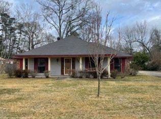 10175 White Oak Dr, Baton Rouge, LA 70815