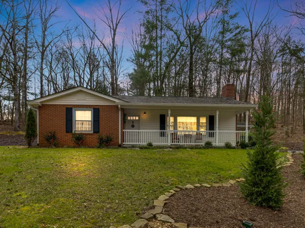 2270 Worth Ln NW, Charleston, TN 37310