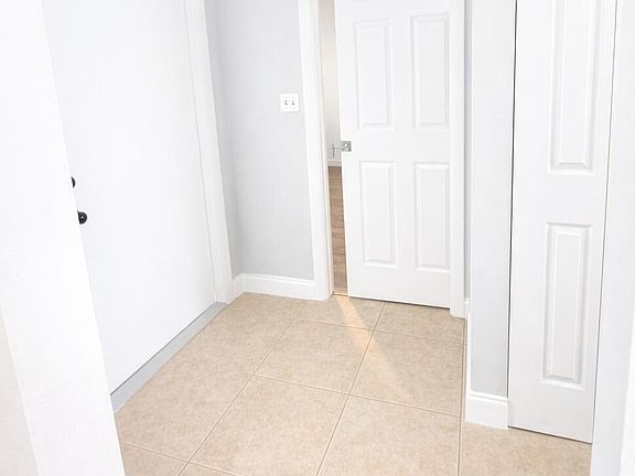 2nd image of 4052 N Pine Island Road