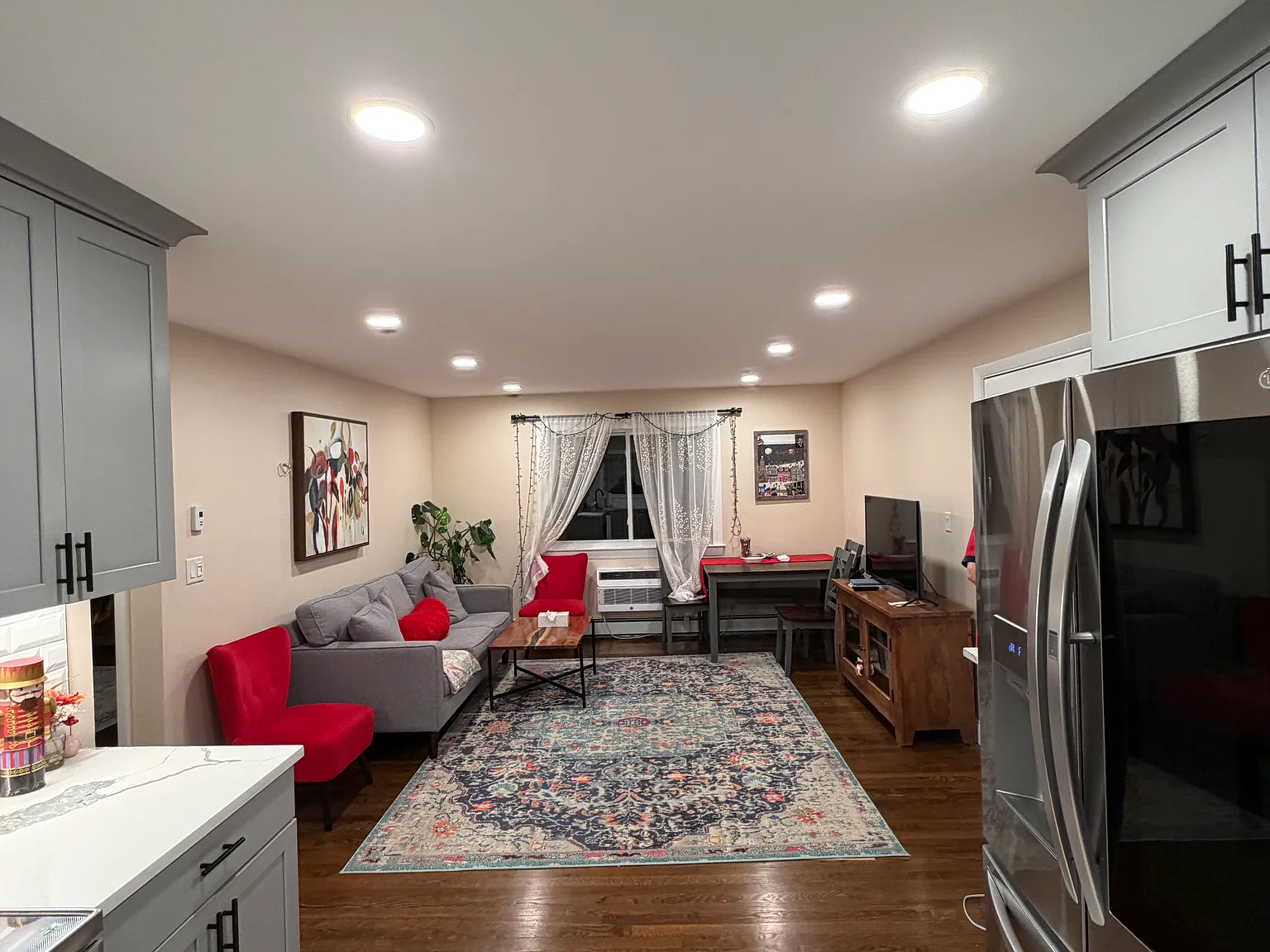 2 bed, $2,800 — Photo 3
