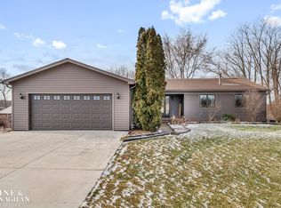 30500 Armada Ridge Rd, Richmond, MI 48062