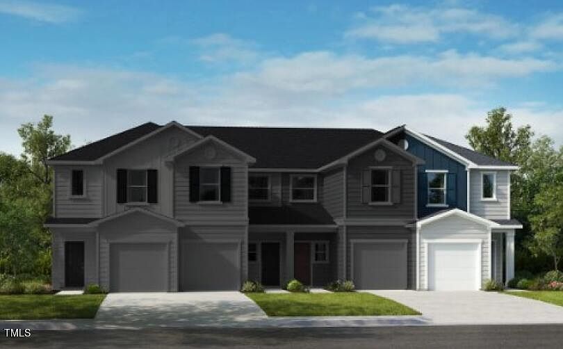 1st image of 1040 Mountain Crown St