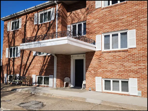1210 E 12th St APT 6, Atlantic, IA 50022