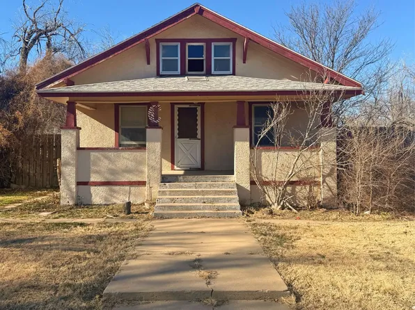 1605 N Main St, Garden City, KS 67846