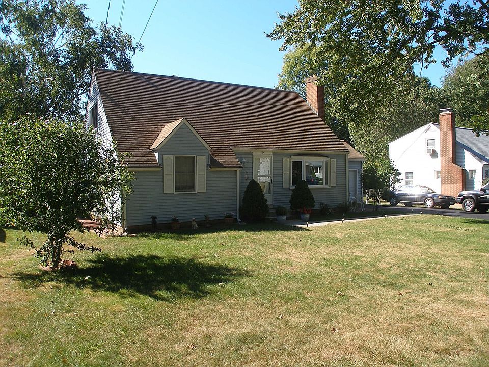 591 Oak St, East Hartford, CT 06118 Zillow