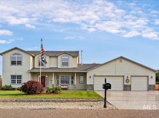 970 NW Bluegrass Cir, Mountain Home, ID 83647