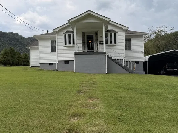 95 Pier Camp Rd, Maben, WV 25870