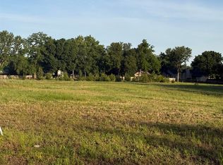 1103 Stutzman Cir, Halstead, KS 67056
