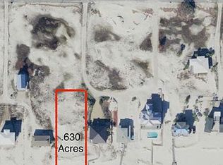 1324 E Gulf Beach Dr, Eastpoint, FL 32328