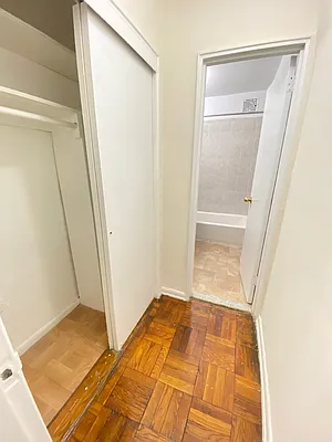 Rented by Contact Realty | media 19