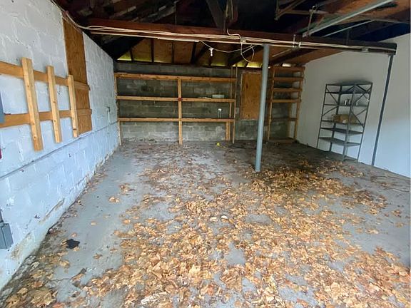 2nd image of 1211 Teall Ave #1