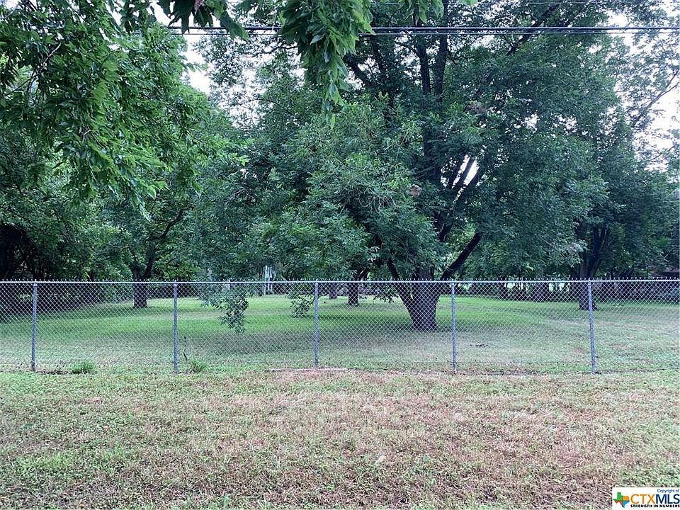 1st image of 170 Guadalupe River Dr