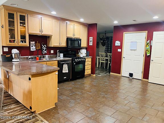 5th image of 320 Honey Creek Dr