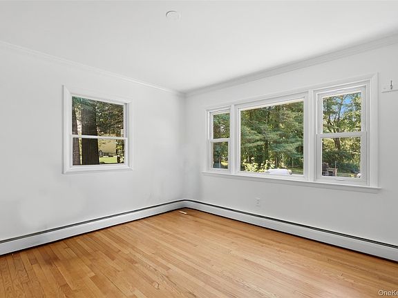 4th image of 41 Cherry Ridge Road