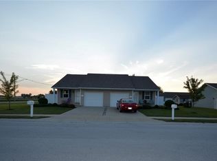 1113 & 1115 Holley St, Wapakoneta, OH 45895