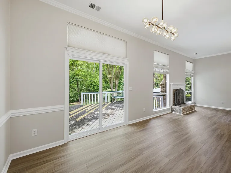 12103 Wagon Wheel Ct — Photo 13