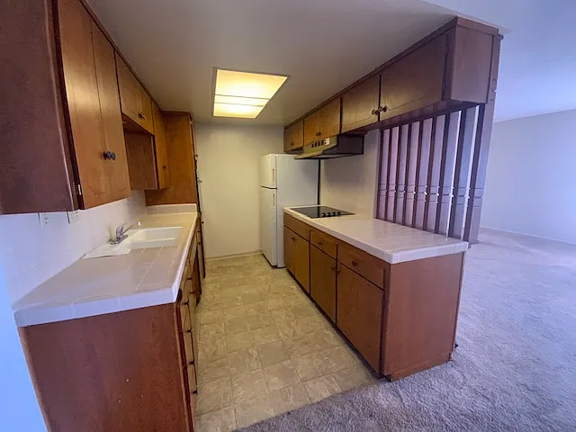 2033 E 3rd St #2D — Photo 3
