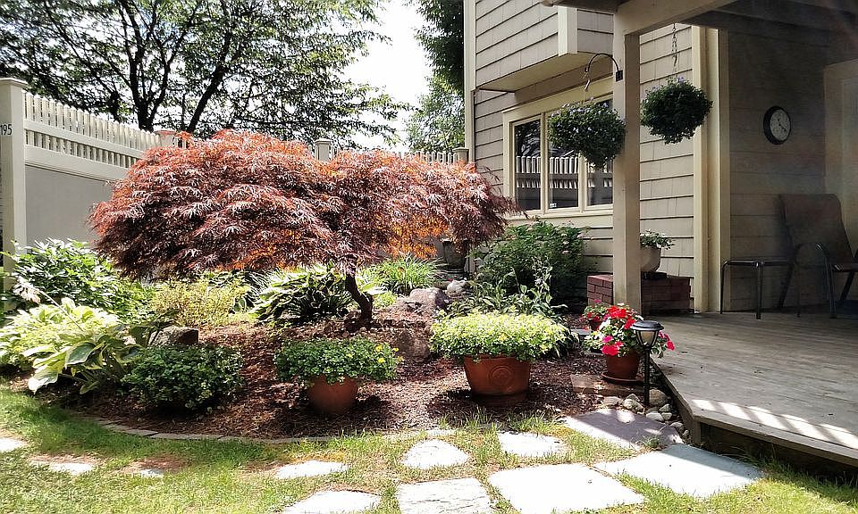 2nd image of 12 Boulevard Dr #36-195