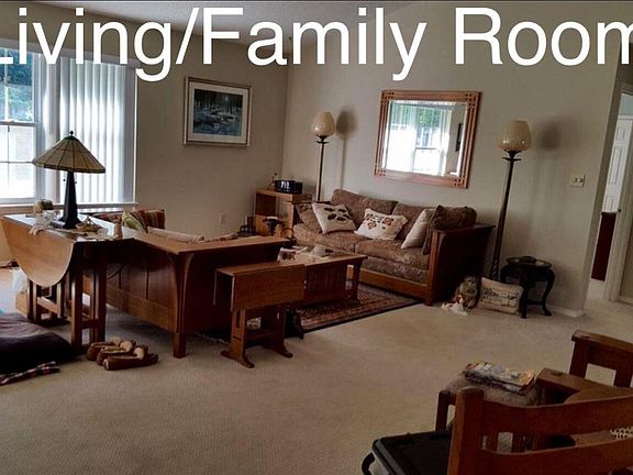 3rd image of 3241 Mariners Dr