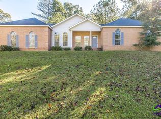 101 Fawn Ct, Byron, GA 31008