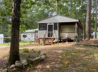42 Hatchie Trl, Bracey, VA 23919