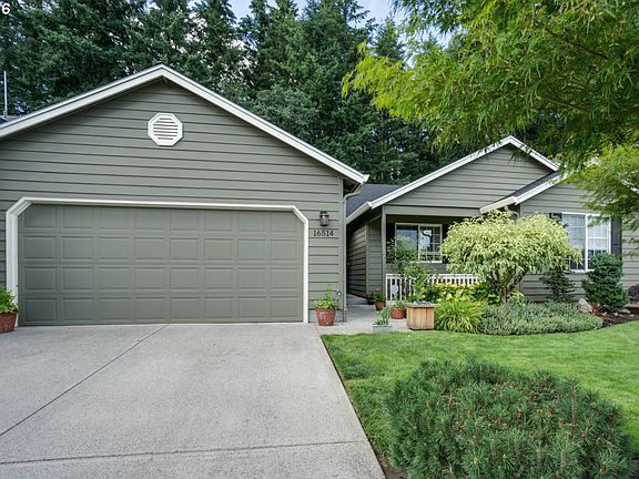 2nd image of 16514 NE 82nd St