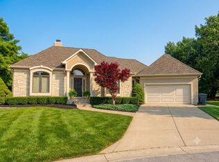 12918 Travis Ct, Overland Park, KS 66209