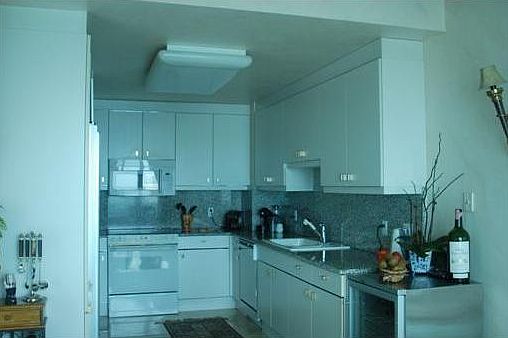 4th image of 10101 Collins Ave Ph 1C