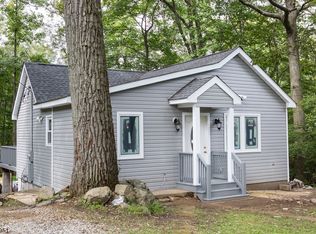 152 Madison Trl, Hopatcong, NJ 07843