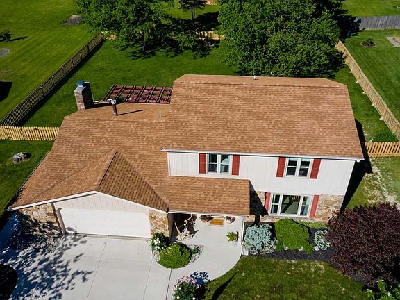 2nd image of 9625 Reindeer Rd